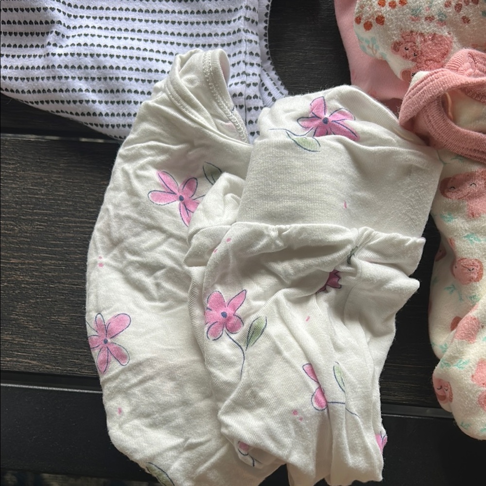 Assorted brand baby girl clothes - Picture 8 of 10